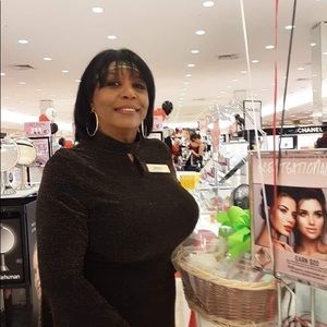 Meet your Posher, Glenda